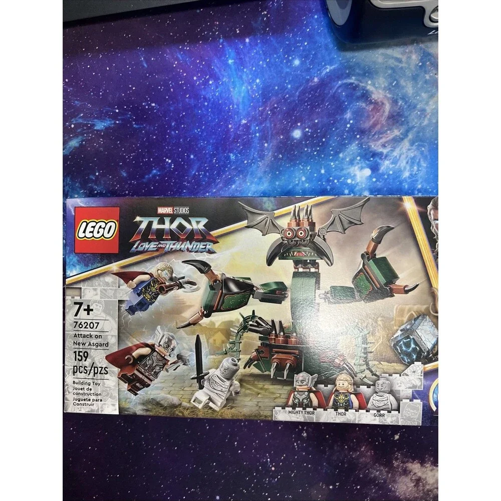 LEGO Marvel Super Heroes: Attack on New Asgard 76207 gift toy box